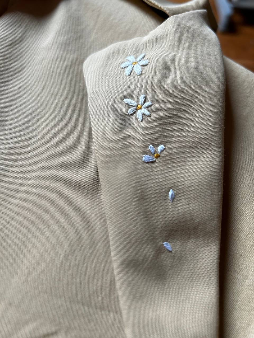 Camicia Artigianale Ricamata a Mano – Taglia Unica