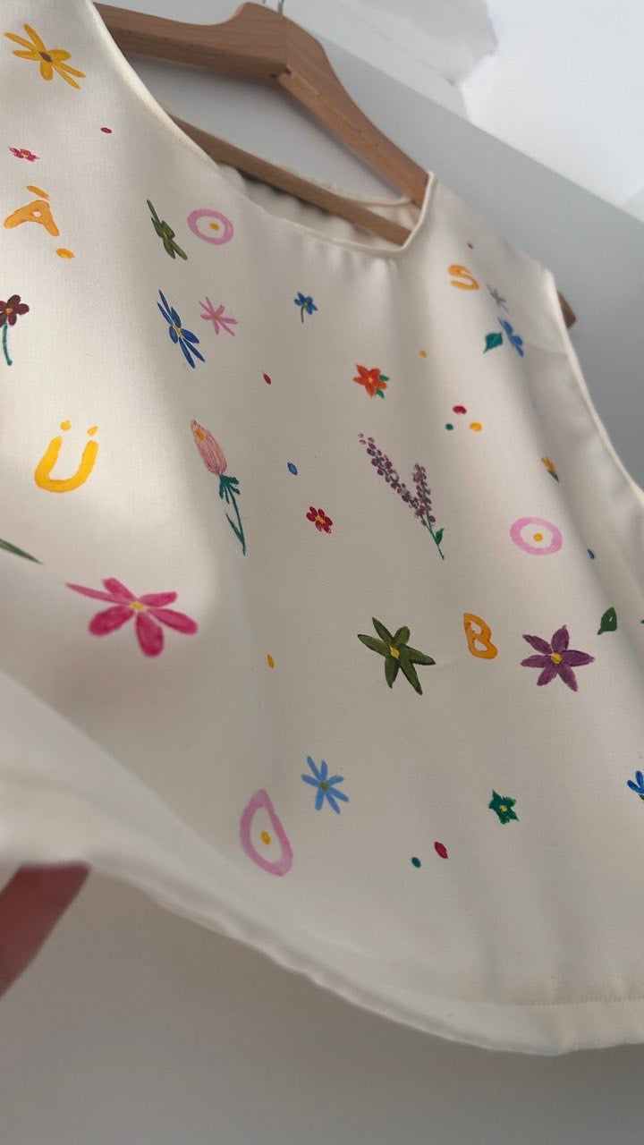 Blusa "Giardino" – Cucita e Dipinta a Mano